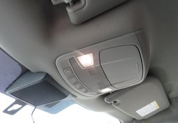 2020 Ford F-150 - Image 38