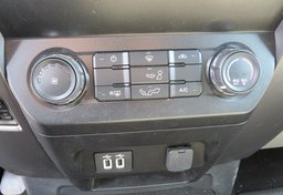 2020 Ford F-150 - Image 39