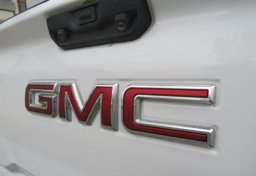 2022 GMC Sierra 2500HD - Image 31
