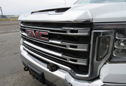 2022 GMC Sierra 2500HD - Image 14