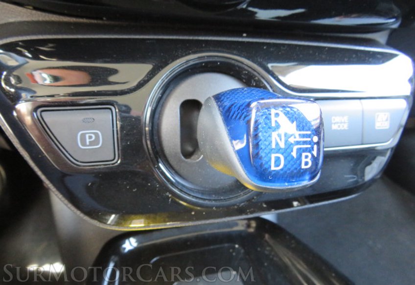 2020 Toyota Prius - Image 42