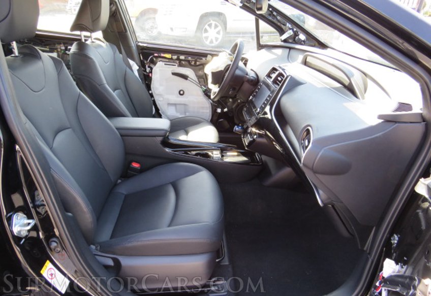 2020 Toyota Prius - Image 24