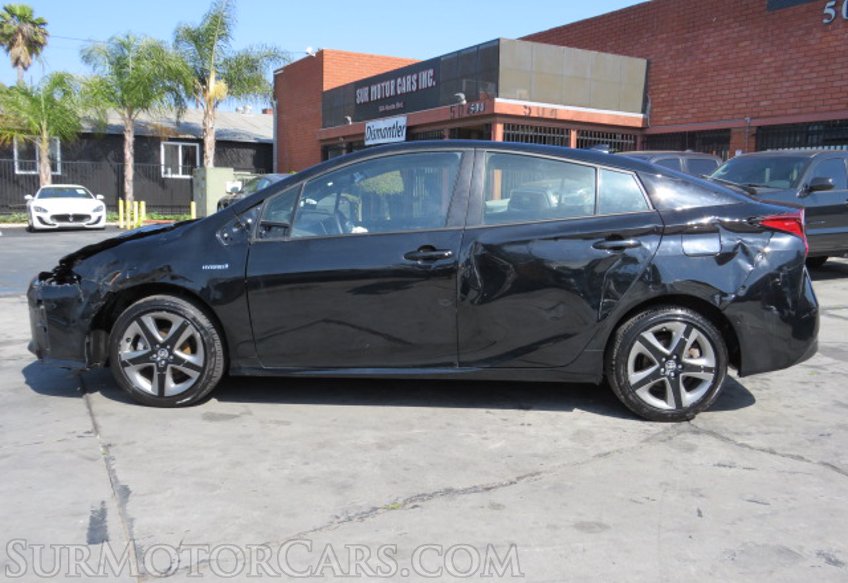 2020 Toyota Prius - Image 12