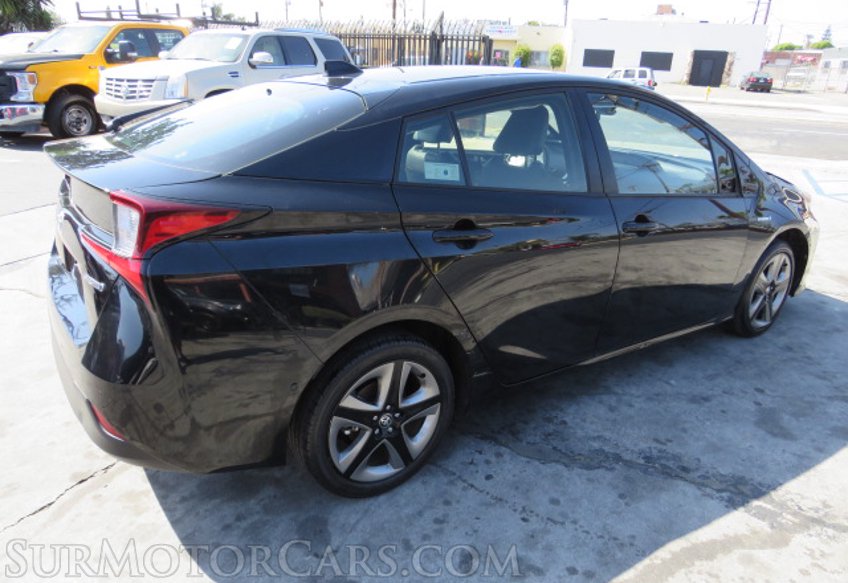 2020 Toyota Prius - Image 5