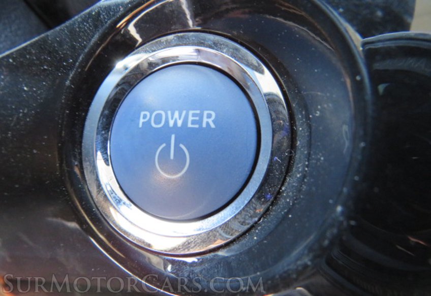 2020 Toyota Prius - Image 35