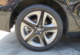2020 Toyota Prius - Image 16