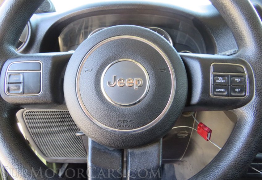 2013 Jeep Wrangler Unlimited - Image 32