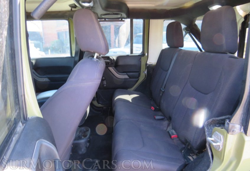 2013 Jeep Wrangler Unlimited - Image 26