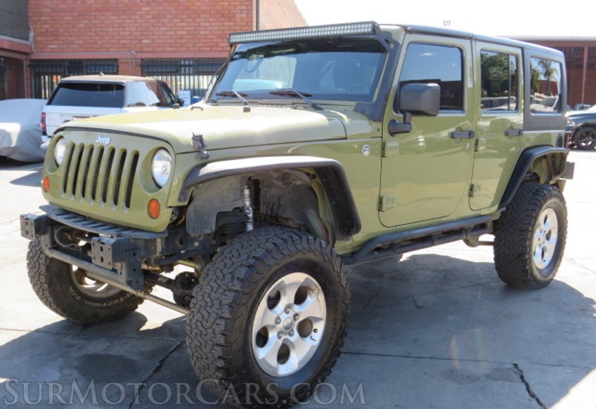 2013 Jeep Wrangler Unlimited - Image 3