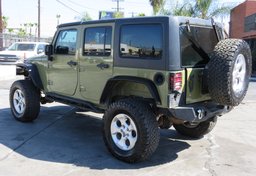 2013 Jeep Wrangler Unlimited - Image 8