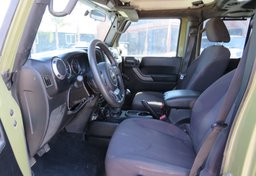 2013 Jeep Wrangler Unlimited - Image 20