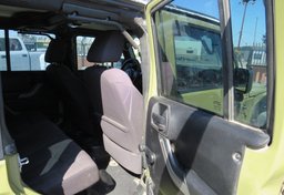 2013 Jeep Wrangler Unlimited - Image 23