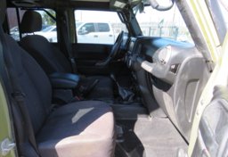 2013 Jeep Wrangler Unlimited - Image 21