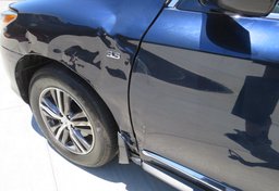 2019 Infiniti QX60 - Image 17