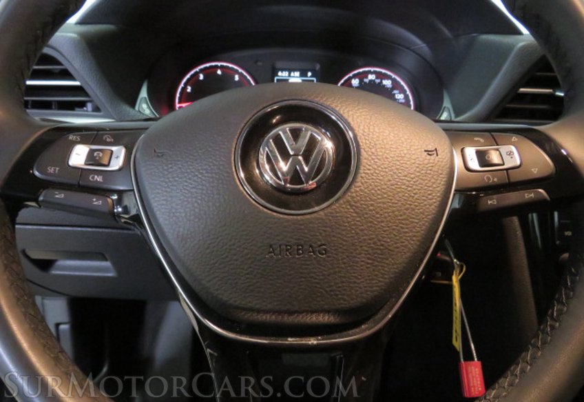 2021 Volkswagen Passat - Image 36