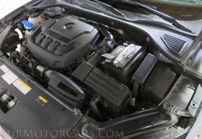 2021 Volkswagen Passat - Image 48