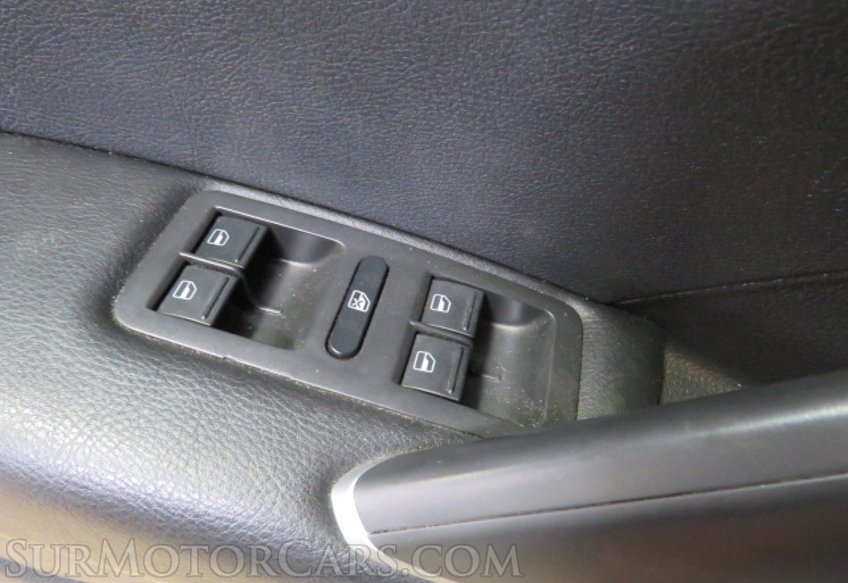 2021 Volkswagen Passat - Image 45