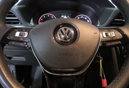 2021 Volkswagen Passat - Image 36