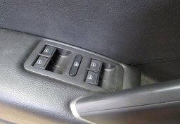 2021 Volkswagen Passat - Image 45