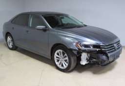 2021 Volkswagen Passat - Image 2