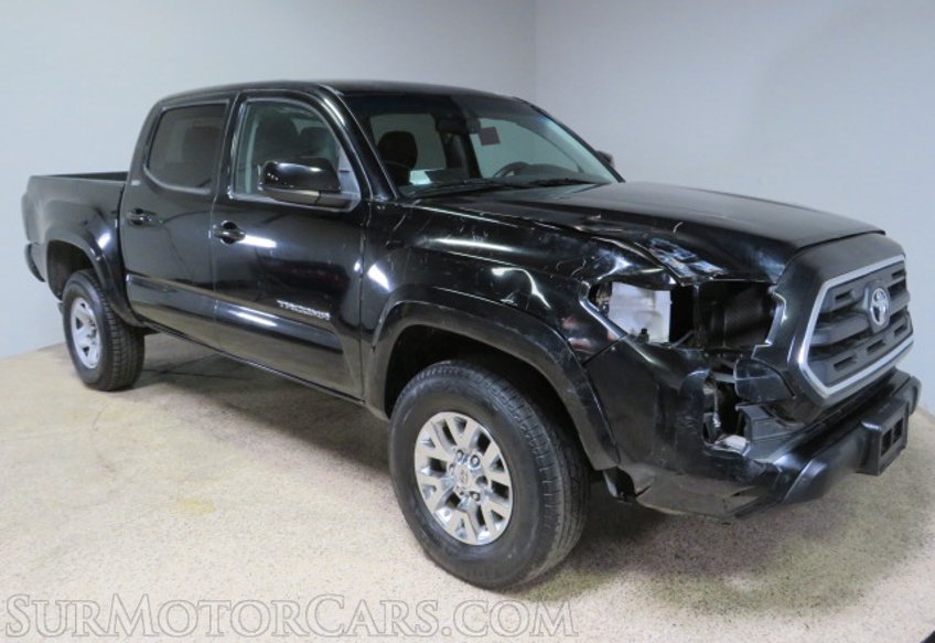 2016 Toyota Tacoma - Image 2