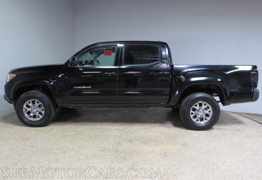 2016 Toyota Tacoma - Image 10