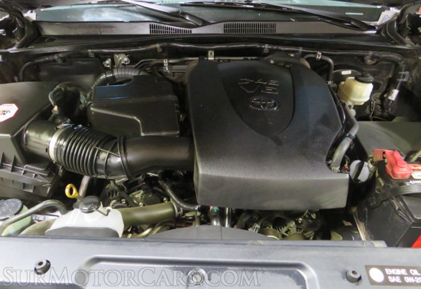 2016 Toyota Tacoma - Image 44