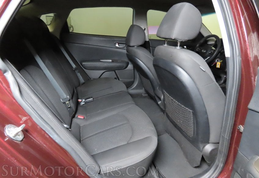 2019 Kia Optima - Image 32