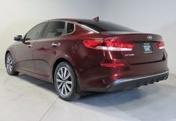 2019 Kia Optima - Image 8
