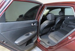 2019 Kia Optima - Image 23