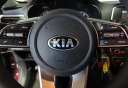 2019 Kia Optima - Image 33