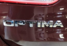 2019 Kia Optima - Image 18