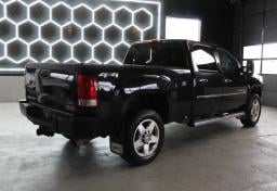 Thumbnail of 2014 GMC Sierra 2500HD