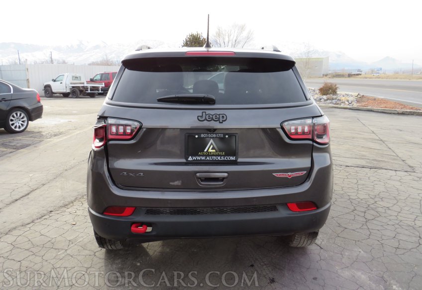 2021 Jeep Compass - Image 13