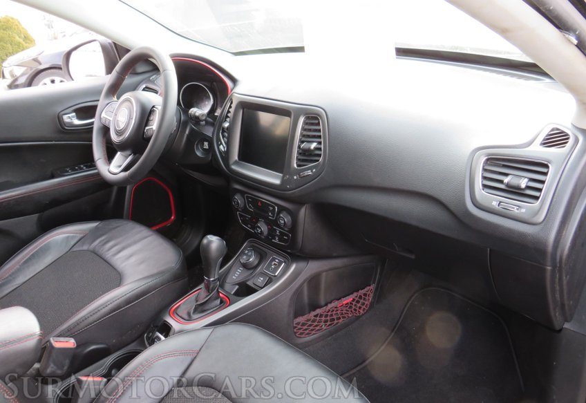 2021 Jeep Compass - Image 25