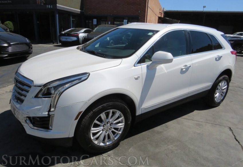 2018 Cadillac XT5 - Image 2