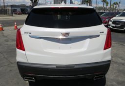 2018 Cadillac XT5 - Image 11