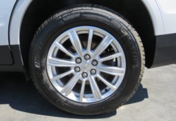 2018 Cadillac XT5 - Image 19