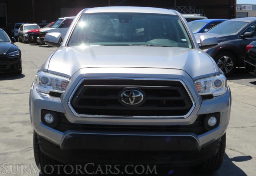 2021 Toyota Tacoma 4WD - Image 9