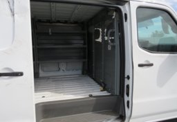 2018 Nissan NV Cargo - Image 27