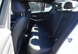 2020 BMW 3 Series - Image 29