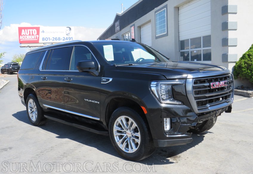 2022 GMC Yukon XL - Image 3