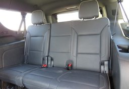 2022 GMC Yukon XL - Image 35