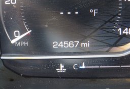 2022 GMC Yukon XL - Image 45