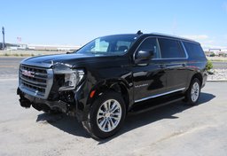 2022 GMC Yukon XL - Image 2