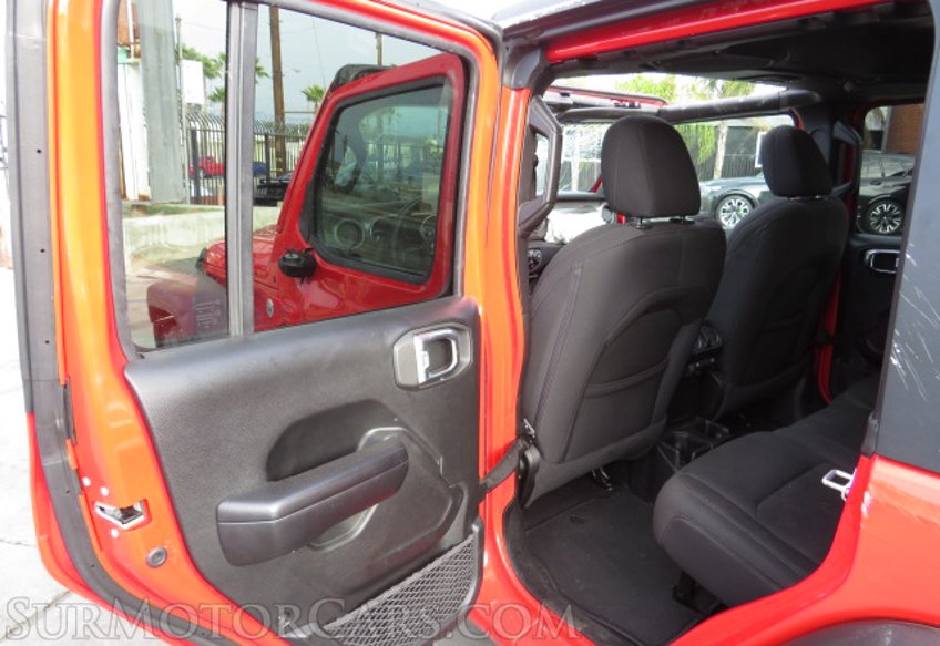 2021 Jeep Wrangler - Image 27