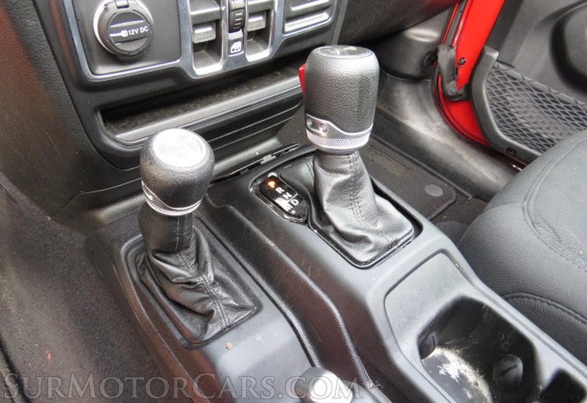 2021 Jeep Wrangler - Image 38