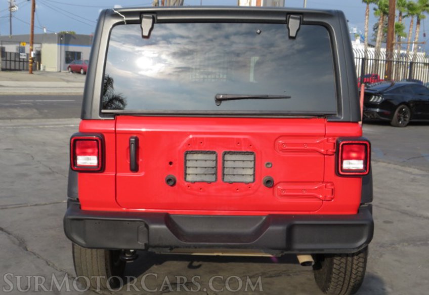 2021 Jeep Wrangler - Image 14