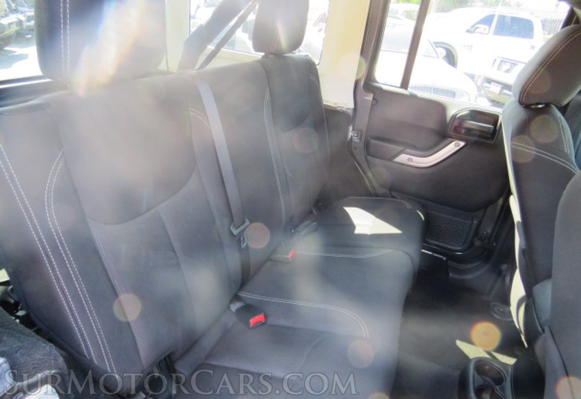 2018 Jeep Wrangler JK Unlimited - Image 30