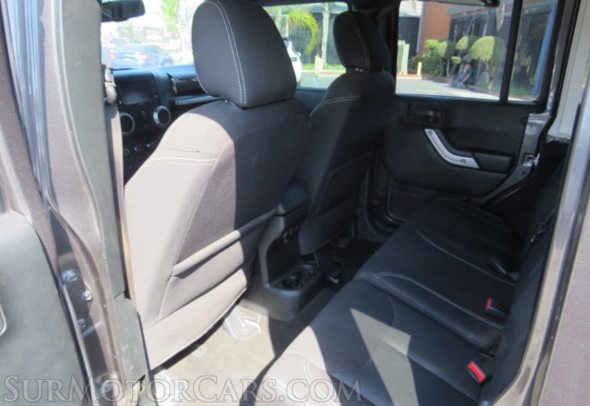 2018 Jeep Wrangler JK Unlimited - Image 27